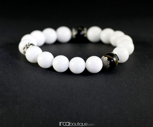 Bracelet_WhiteAgate_BlackBeads_Back_2